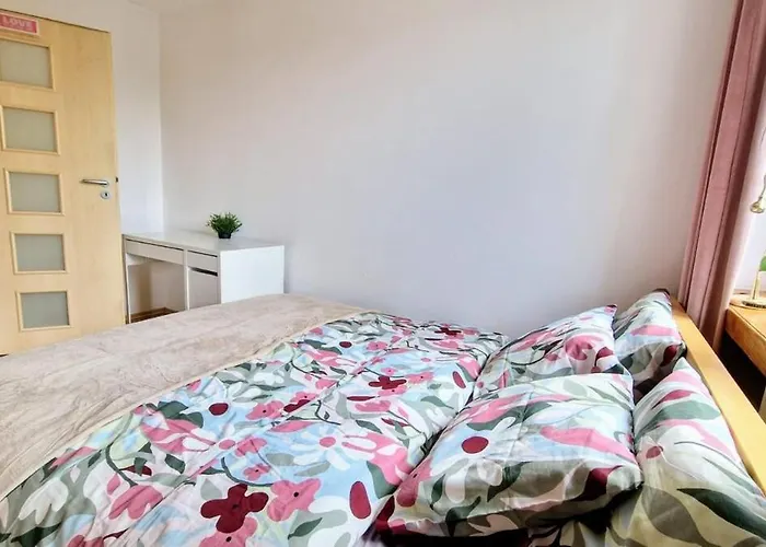 Student District In The Heart Of -2 شقة *