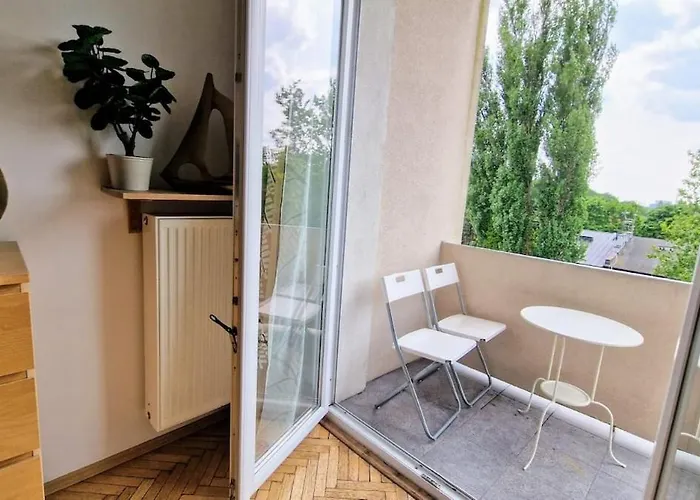 Lejlighed Student District In The Heart Of -2 *